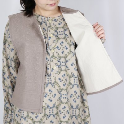 画像2: maison de soil BOILED WOOL PLAIN EMB BOLERO 2色
