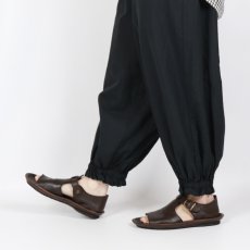 画像2: blue willow コットン細番手平織り裾ゴムバルーンペチパンツ 2色 (2)