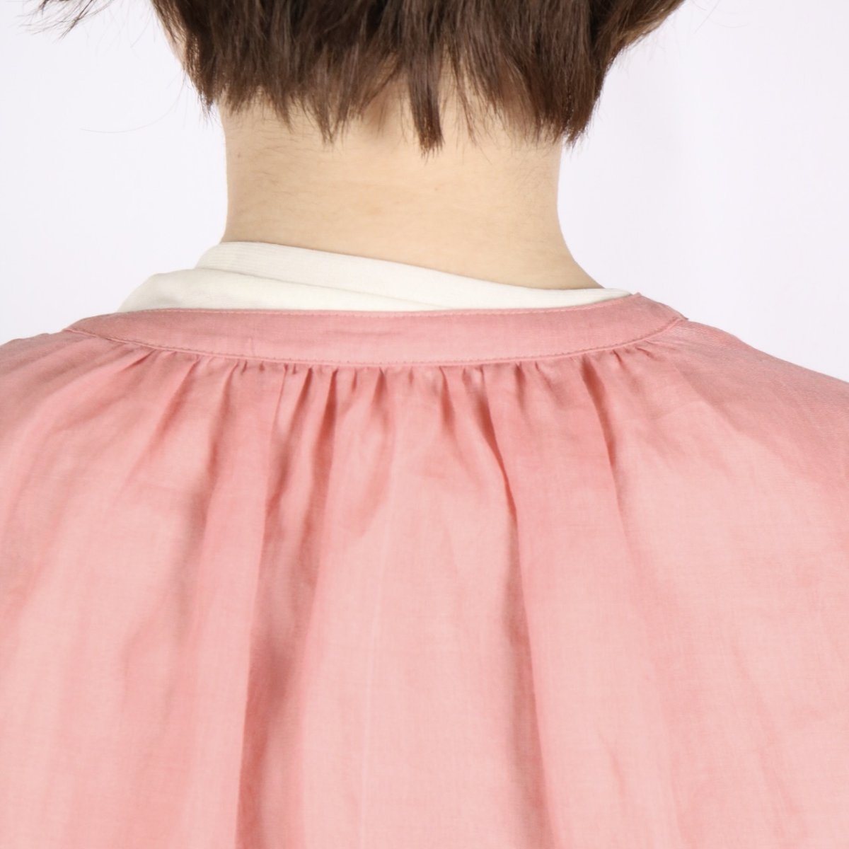 画像5: LUEUF　袖フリル ギャザーシャツ　3色 (5)