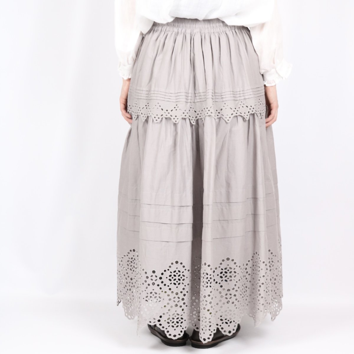 画像16: 20%OFF SALE!  tumugu:  カットワークレース　スカート　3色 (16)