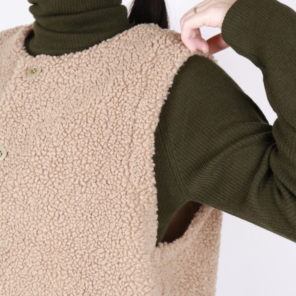 画像17: NARU   もこもこプードルパイル ショートベスト  3色 (17)