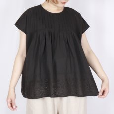 画像15: SOIL 　 80s VOILE PLAIN WITH CUT WORK LACE　CREW -NECK FRENCH /SL SHIRT WITH PINTUCK 3色 (15)