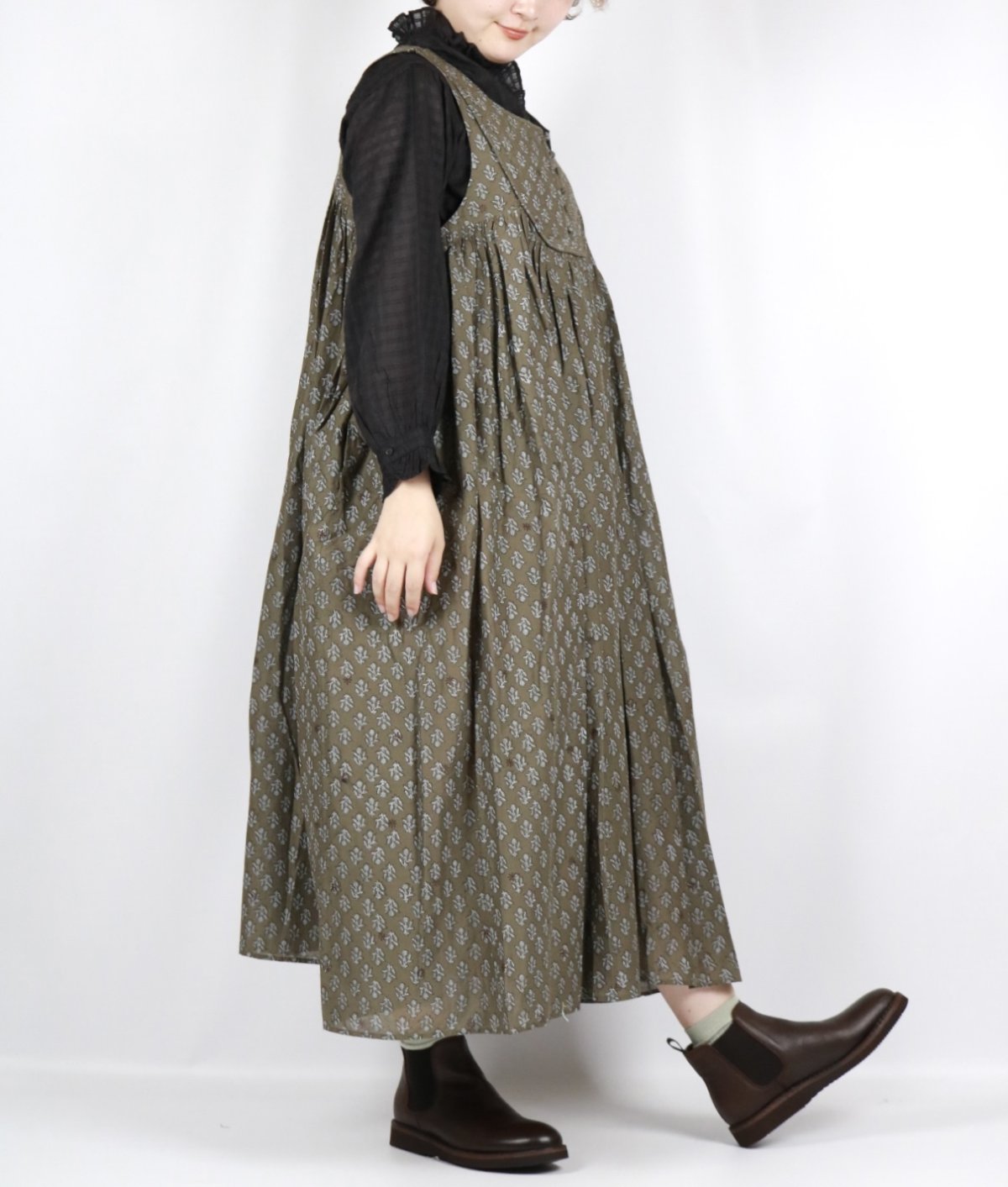 画像3: maison de soil  80s COTTON VOILE FLOWER BLOCK PRINT RAJASTHAN TUCK GATHERED NO/SL QUILTING DRESS 2色 2サイズ (3)