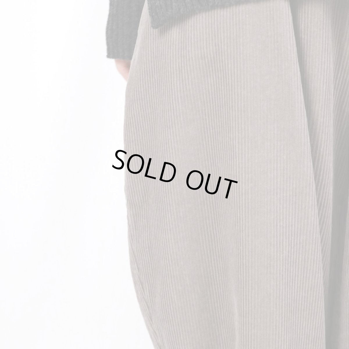 画像11: NARU   8Wコーデュロイエッグパンツ  2色 (11)