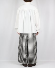 画像7: tumugu: ふわふわコットンタックフリルブラウス 2色 (7)