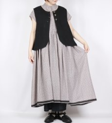 画像25: maison de soil  80s VOILE TRIANGLE BLOCK PRINT BANDED COLLAR FRENCH/SL DRESS WITH PINTUCK 2色2サイズ (25)