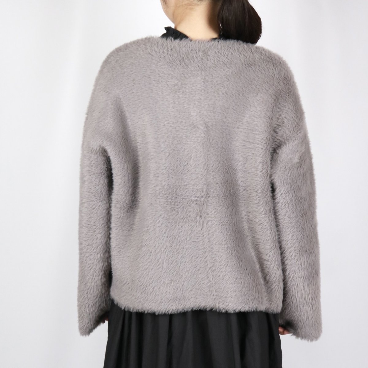 画像16: sosotto  フェイクファーニットカーデ   2色 (16)