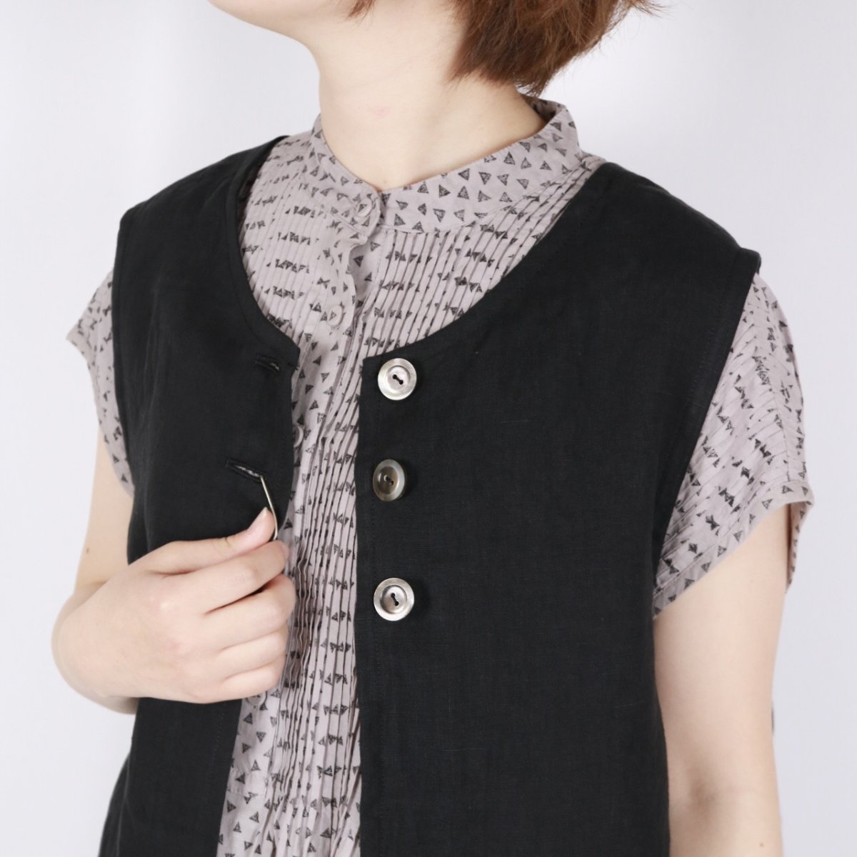 画像31: Vent d'ouest 60Sフレンチリネンキャンバスワッシャー2WAYベスト 3色 (31)