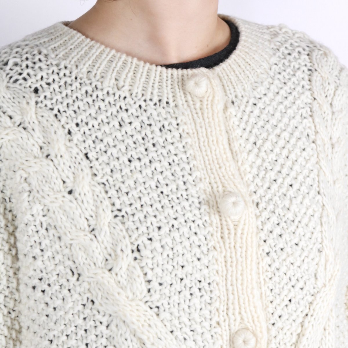 画像19: tumugu:　ロービングウール ケーブルニット カーディガン　3色 (19)