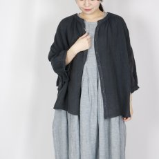 画像12: tumugu: 細番手リネン2wayブラウス 3色 (12)