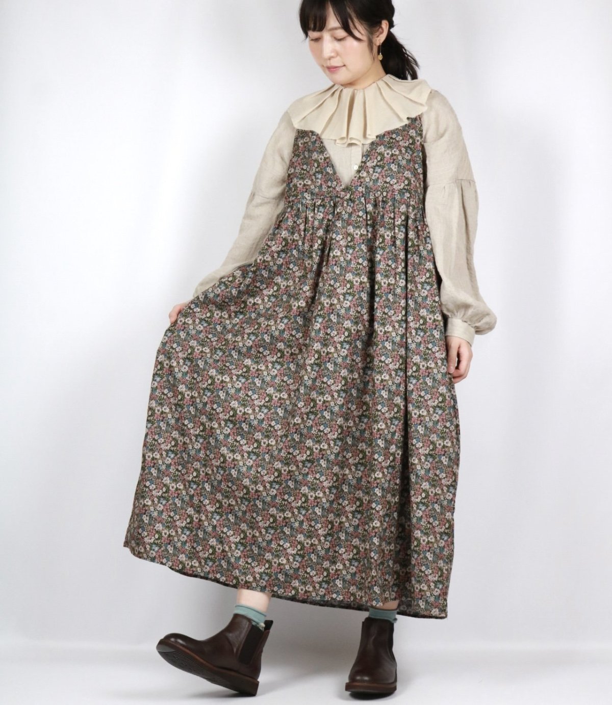 画像25: NARU 30ビエラベタ小花柄キャミワンピース　2色 (25)