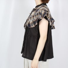 画像3: 【6月17日12:00までの期間限定販売】Nina Niina　accessory gather cape　2色  (3)