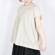 画像25: SOIL 　 80s VOILE PLAIN WITH CUT WORK LACE　CREW -NECK FRENCH /SL SHIRT WITH PINTUCK 3色 (25)