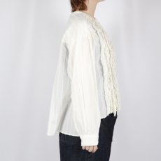 画像2: tumugu: ストライプフリンジドビーブラウス IVORY (2)