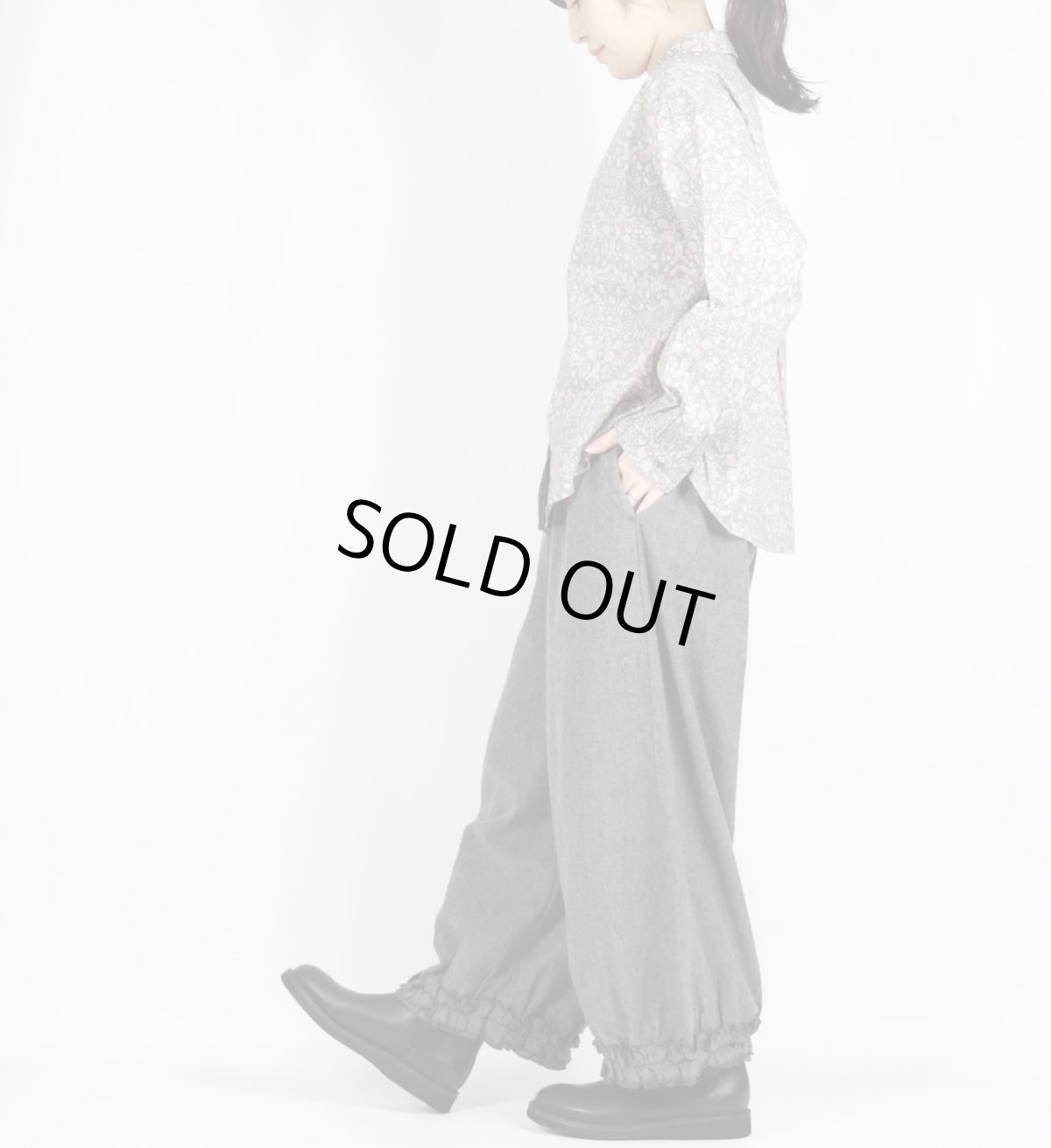 画像7: bluewillow コットン平織り無地起毛裾フリルパンツ 3色 (7)