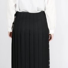 画像23: O'NEIL OF DUBLIN  WORSTED WOOL PATCHWORK LOW WAIST PLEATS WRAP SKIRT LENGTH 80cm (WITH PIN)  2柄 (23)