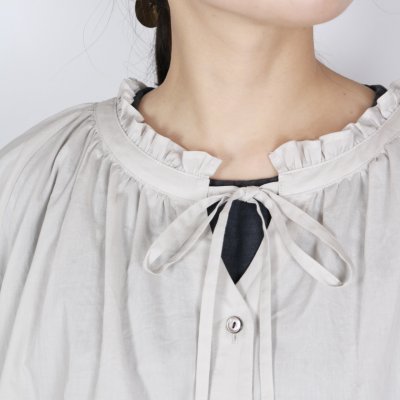 画像1: LUEUF FRILL NECK SHIRT 3色