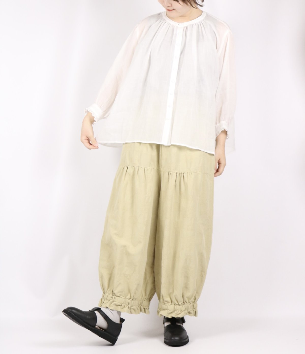 画像30: LUEUF　袖フリル ギャザーシャツ　3色 (30)