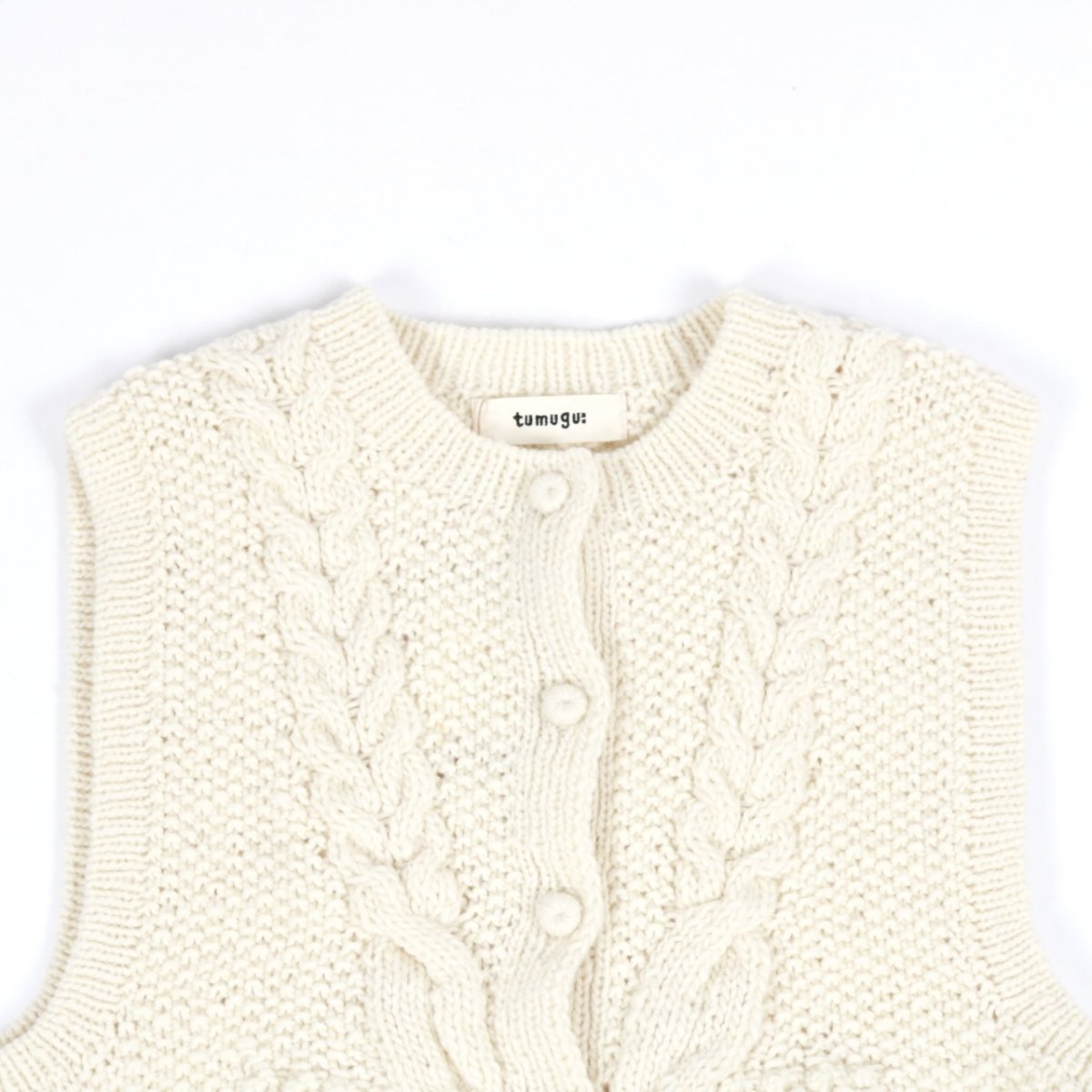 画像41: tumugu:　ロービングウール ケーブルニットベスト　3色 (41)