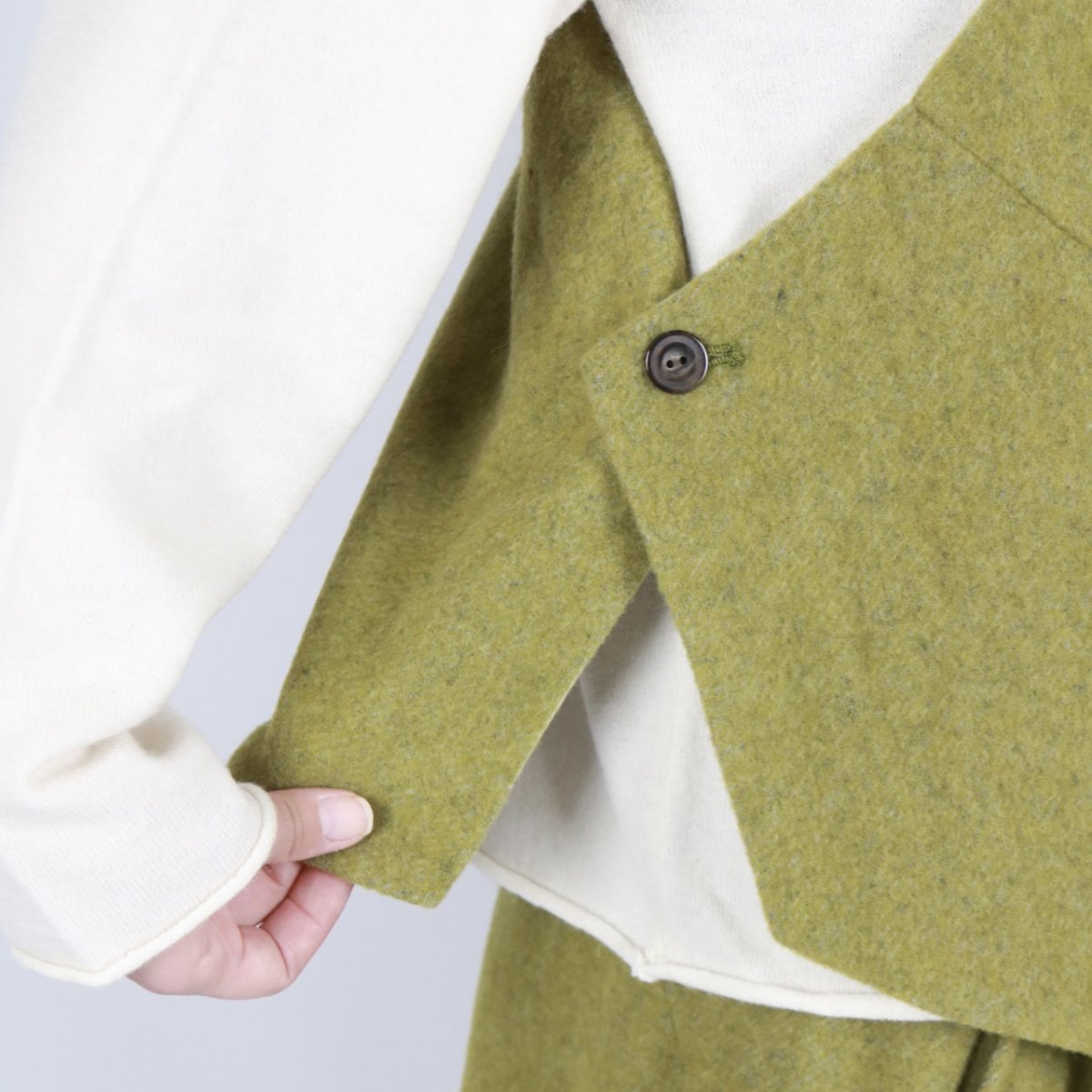 画像27: tumugu: エコウールモッサベスト 3色 (27)