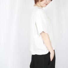 画像2: nachukara ナチュラル天竺フリルTシャツ 2色 (2)