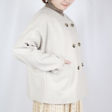 画像2: Vent d'ouest ロイヤルジーロンウールメルトンノーカラージャケット 2色 (2)