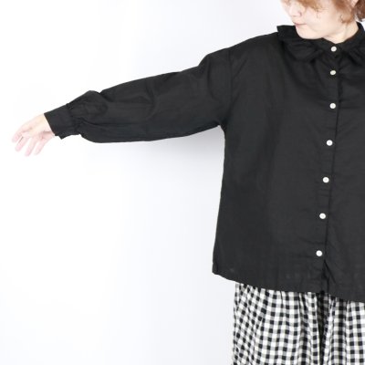 画像1: tukuroi 製品染め 綿麻平織 フリル スタンドカラー シャツ 3色