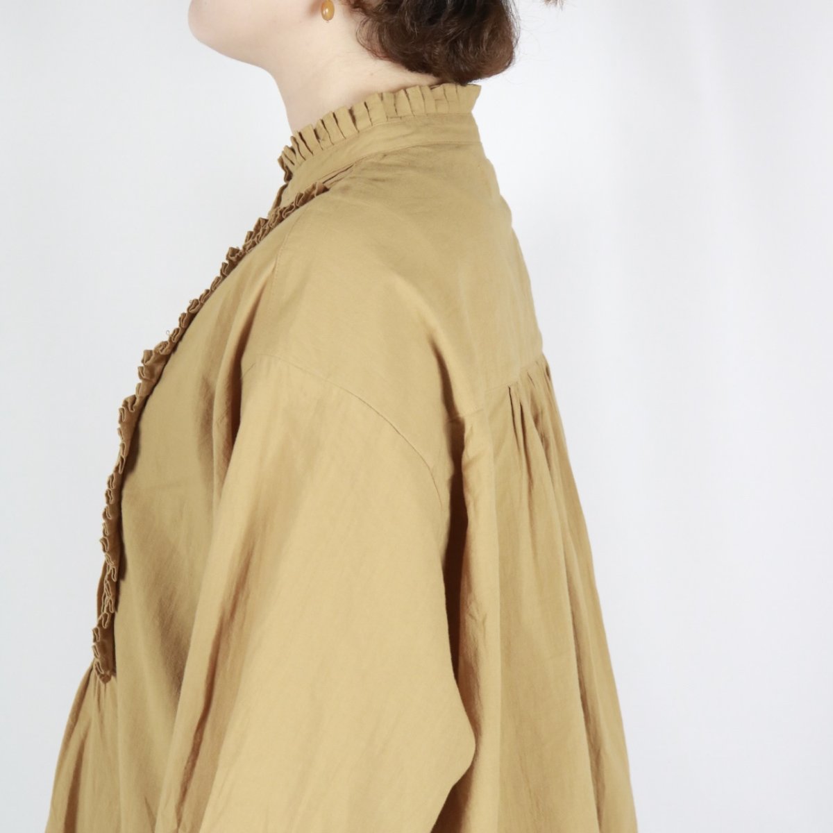 画像24: tumugu: ふわふわコットンタックフリルブラウス 2色 (24)
