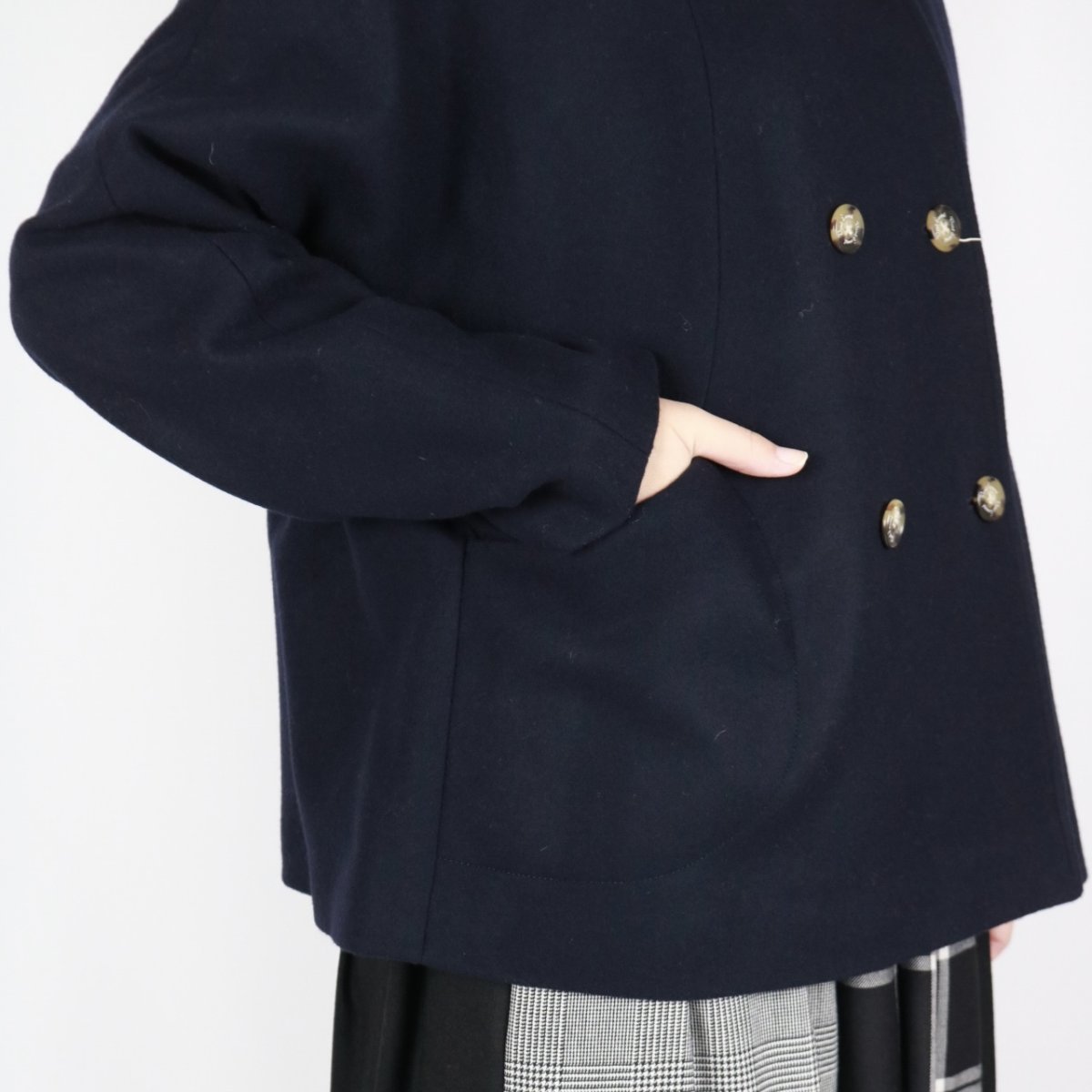 画像20: Vent d'ouest ロイヤルジーロンウールメルトンノーカラージャケット 2色 (20)