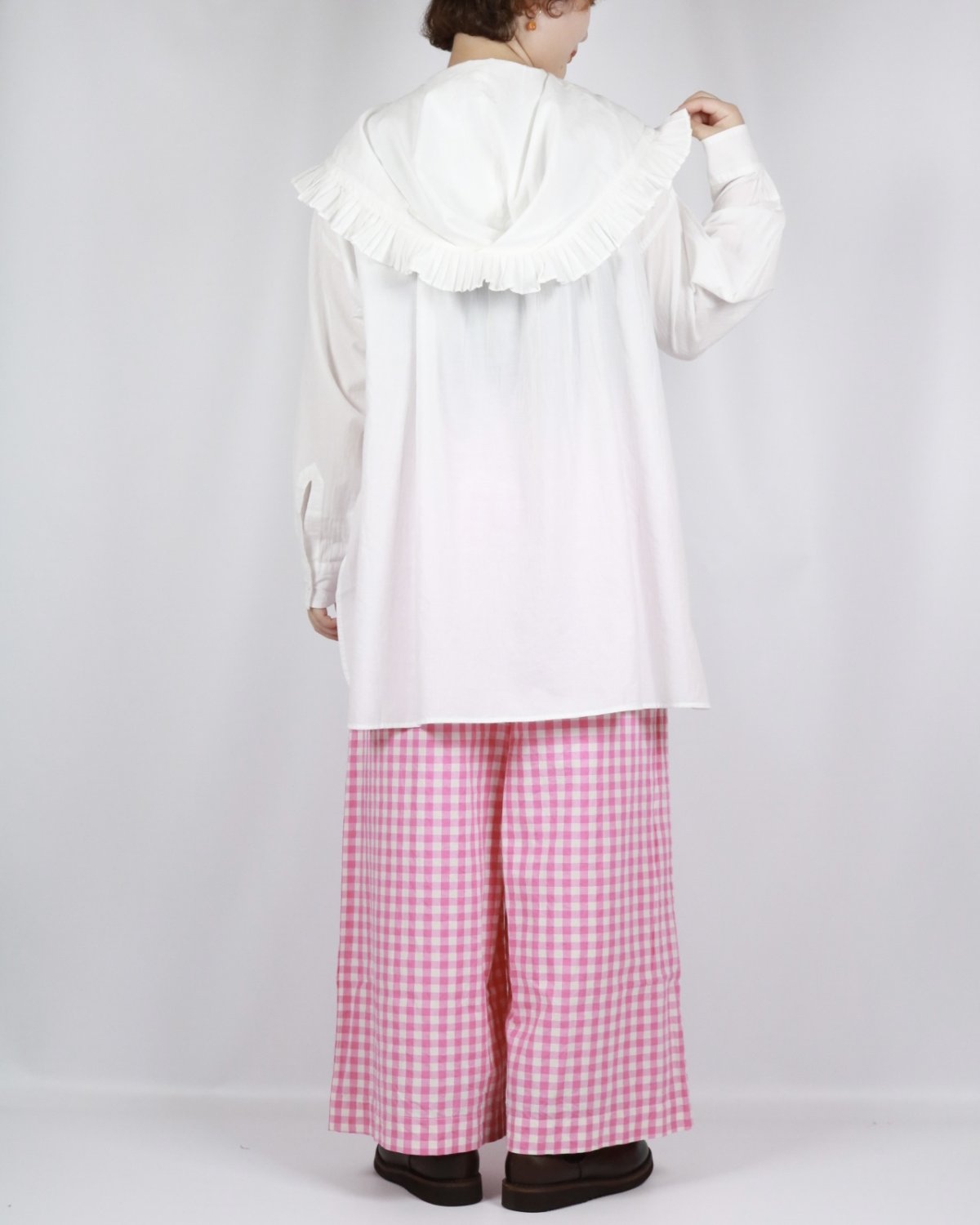 画像28: tumugu: ふわふわコットンフリルフードプルオーバー2色 (28)