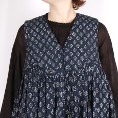 画像18: maison de soil 80s COTTON VOILE FLOWER BLOCK PRINT RAJASTHAN TUCK GATHERED V-NECK NO/SL SHIRT 2色 (18)