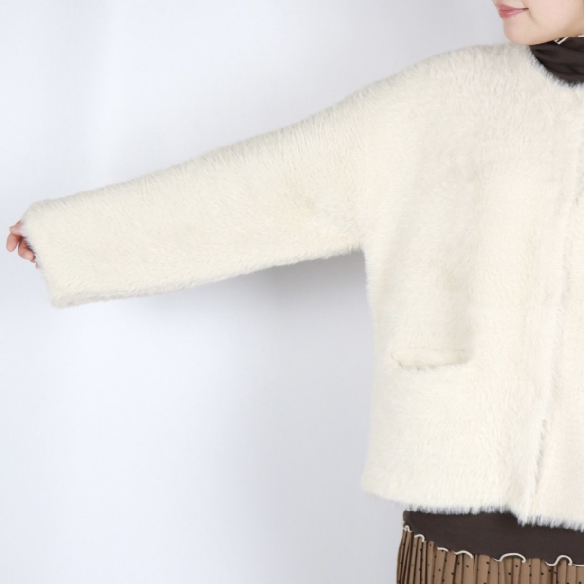 画像3: sosotto  フェイクファーニットカーデ   2色 (3)