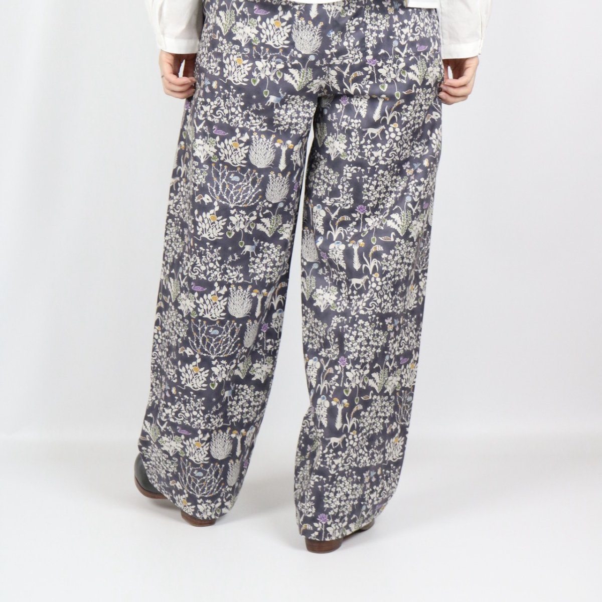 画像22: SOSOTTO LIBERTYPRINTタックギャザーパンツ　2色 (22)