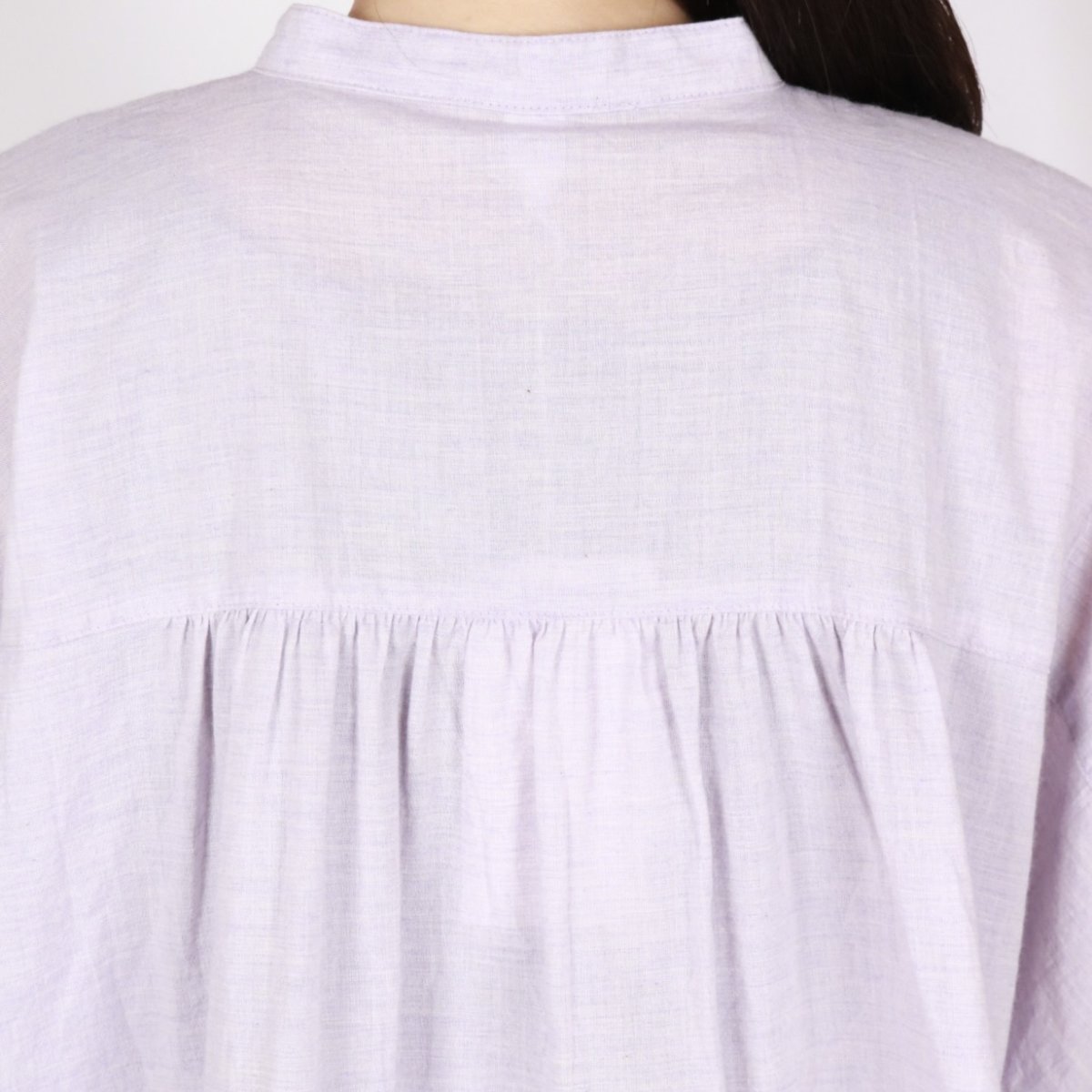 画像21: LUEUF   バンドカラー ギャザーシャツ  2色 (21)