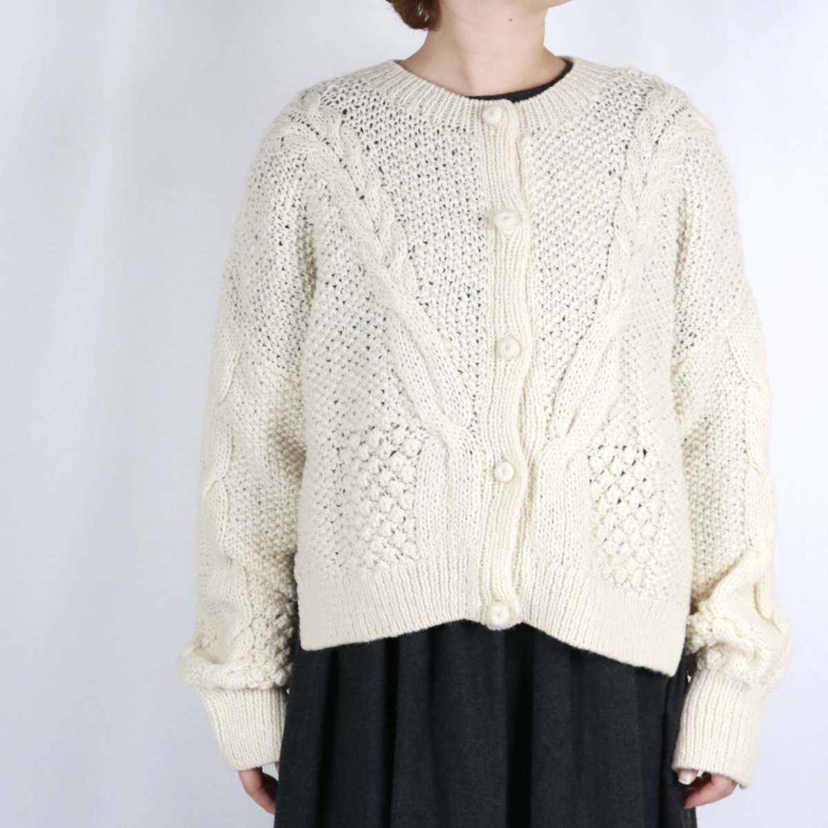 画像15: tumugu:　ロービングウール ケーブルニット カーディガン　3色 (15)