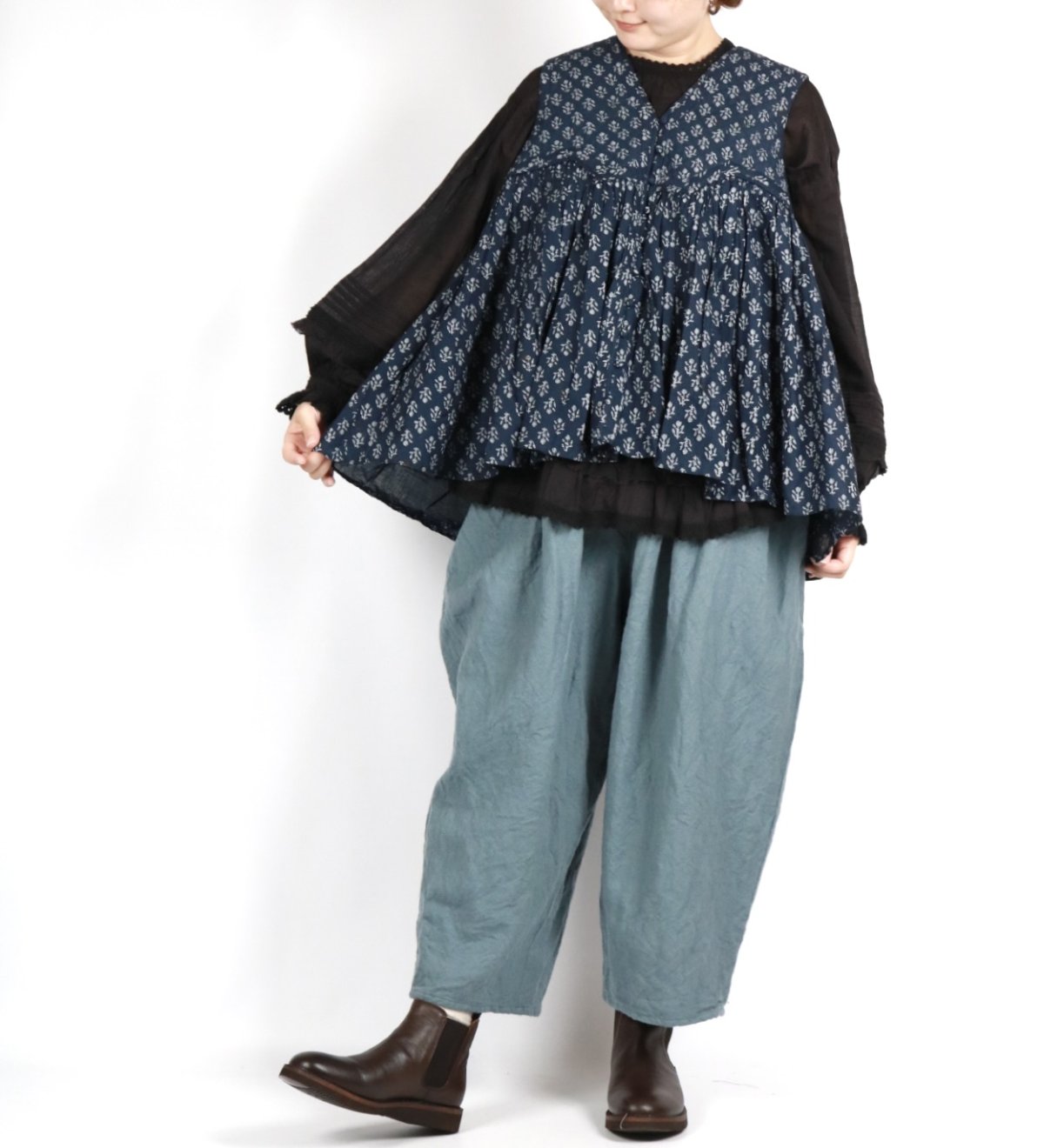 画像15: maison de soil 80s COTTON VOILE FLOWER BLOCK PRINT RAJASTHAN TUCK GATHERED V-NECK NO/SL SHIRT 2色 (15)