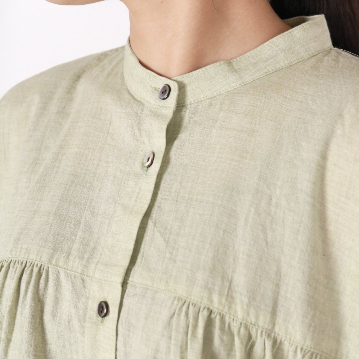 画像8: LUEUF   バンドカラー ギャザーシャツ  2色 (8)