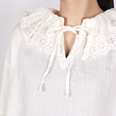 画像1: Gauze# ANTIQUE LACE FRILL 2WAY BLOUSE 2色