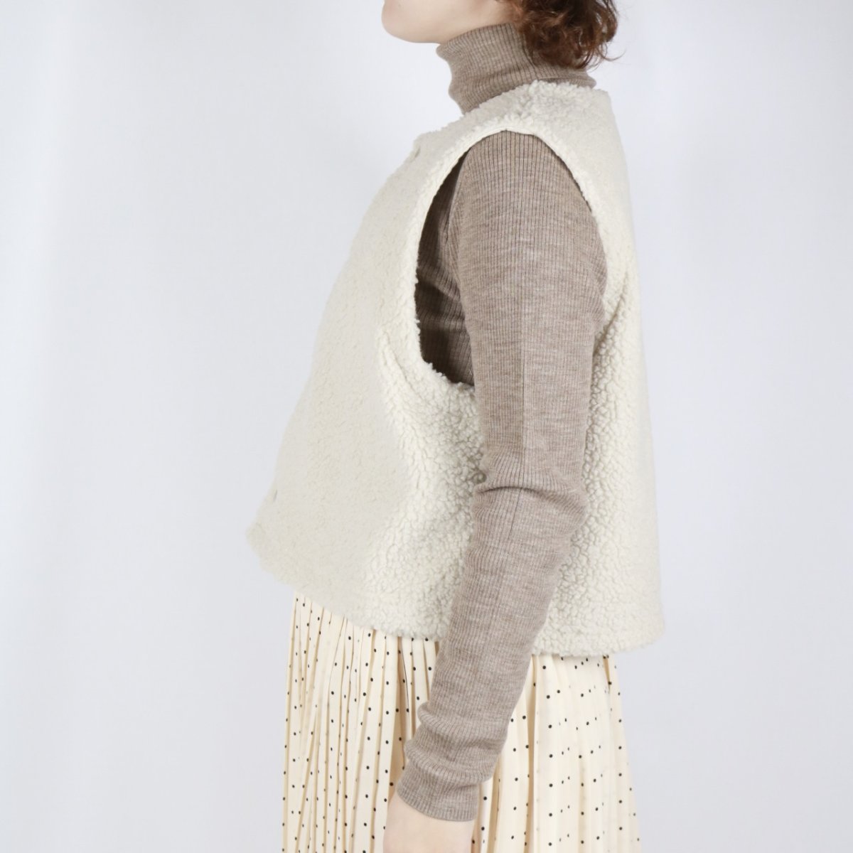 画像2: NARU   もこもこプードルパイル ショートベスト  3色 (2)