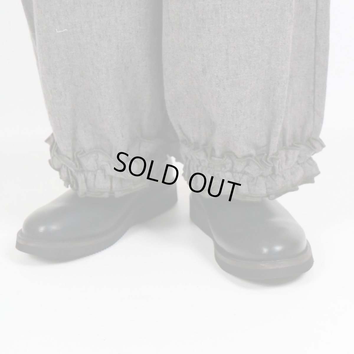 画像10: bluewillow コットン平織り無地起毛裾フリルパンツ 3色 (10)