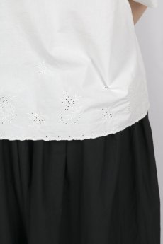 画像10: SOIL 60s POPLIN PLAIN WITH CUT WORK EMBROIDERY MAO COLLAR S/SL SHIRT 2色 (10)