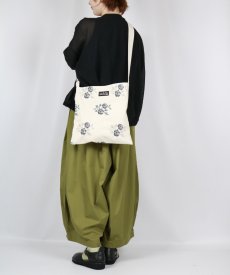 画像4: pot and tea クロスステッチ斜め掛けバッグ 2色 (4)