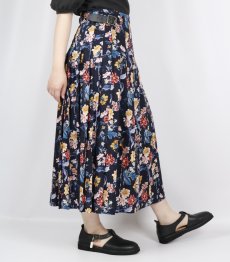 画像2: Oneil of Dublin LIBERTY LOW WAIST PLEATS WRAP SKIRT LENGTH 80cm (2)