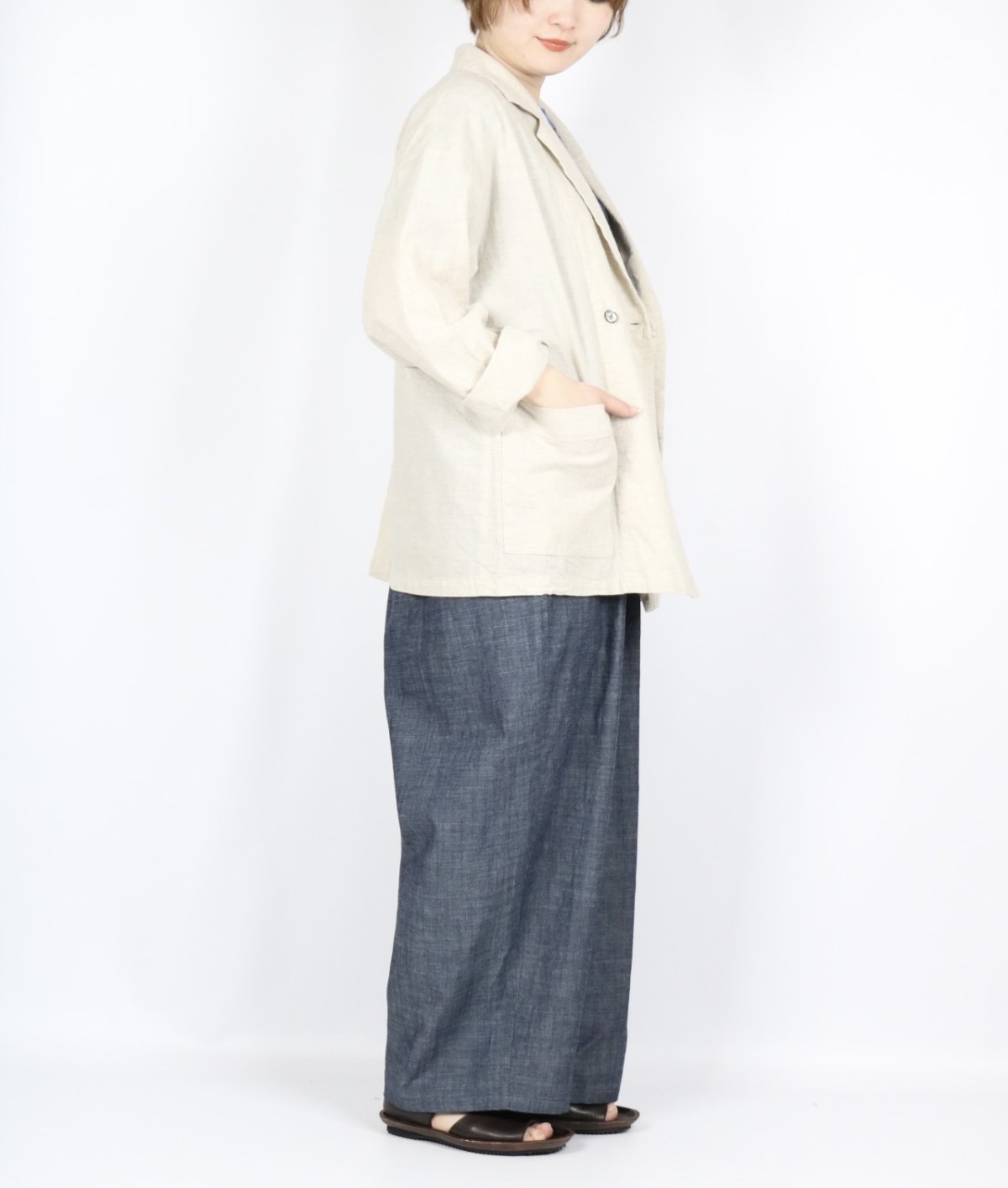 画像13: 20%OFF SALE! nachukara  綿麻スラブデニム タックサロペット  2色 (13)