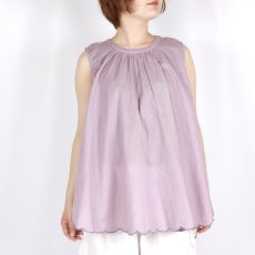 画像12: tumugu:　スカラップ刺繍 コットンリネンボイル ノースリーブプルオーバー　3色 (12)
