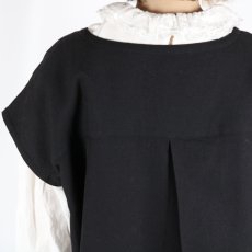 画像5: SOIL COTTON / WOOL TWILL WEAVE PLAIN FRENCH/SL BACK SIDE PLEATS PULLOVER  (5)