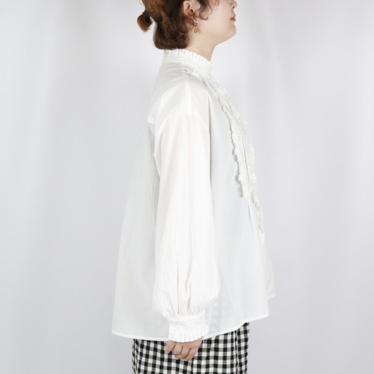 画像4: tumugu: ふわふわコットンタックフリルブラウス 2色 (4)