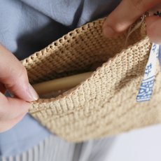 画像9: maison de soil　RAFFIA PHONE HOLDER BAG　2色 (9)