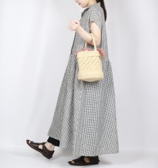 画像47: maison de soil　RAFFIA ONE HANDLE BARREL BAG　10色 (47)