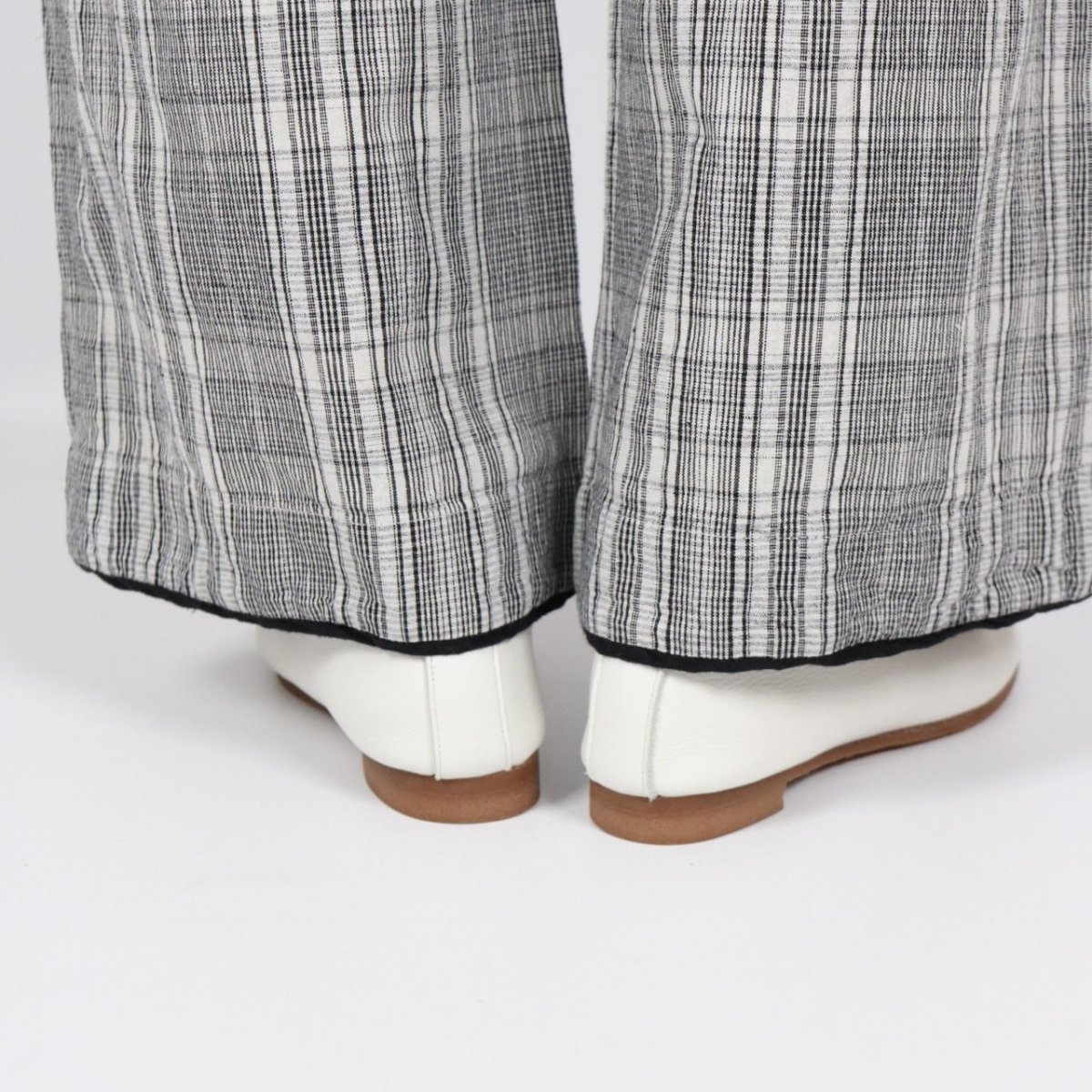 画像8: 20%OFF SALE!  tukuroi  コットンリネンワイドストレートパンツ 2色 (8)